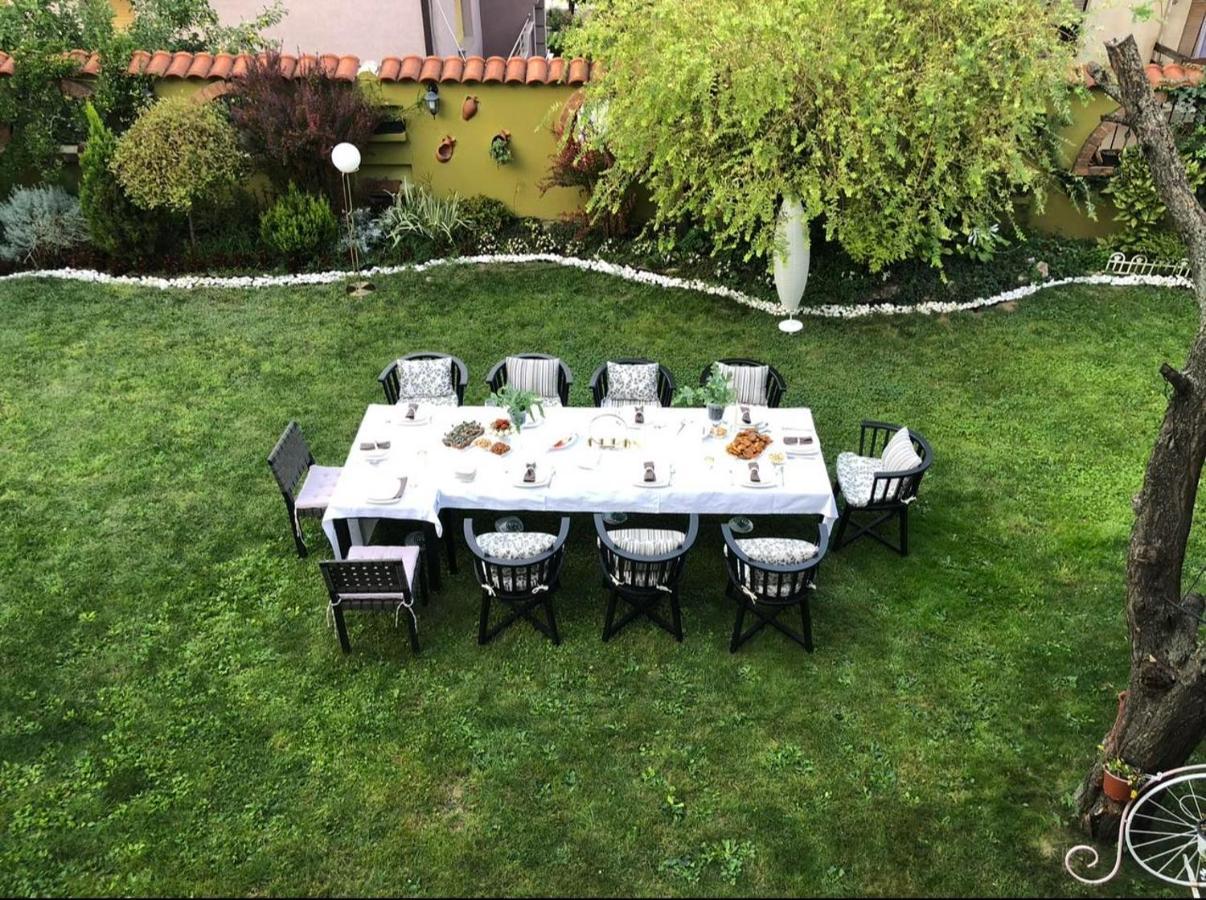 Lux Garden Home D Куманово Екстериор снимка